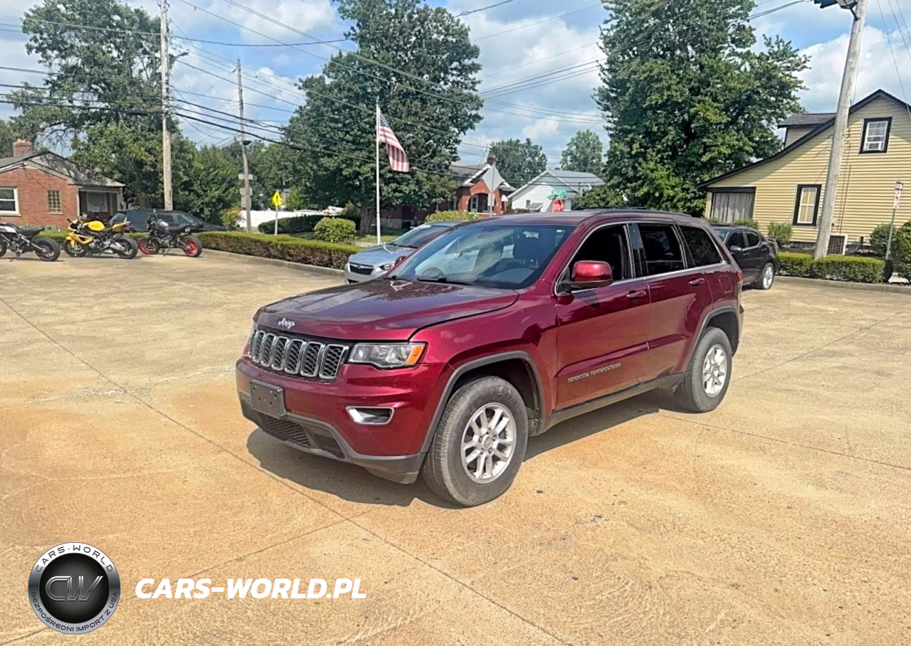 2018 Jeep Grand Cherokee Laredo VIN:1C4RJFAG3JC225600 - 2