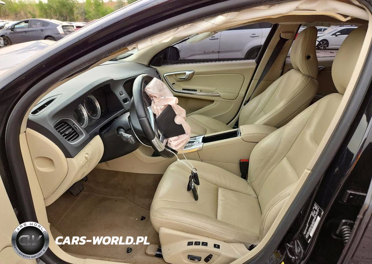 2012 Volvo S60 T5 VIN:YV1622FS8C2111035 - 7