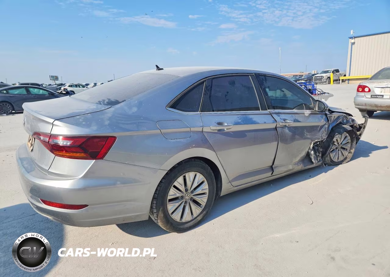 2019 Volkswagen Jetta S VIN:3VWCB7BU5KM201521 - 3