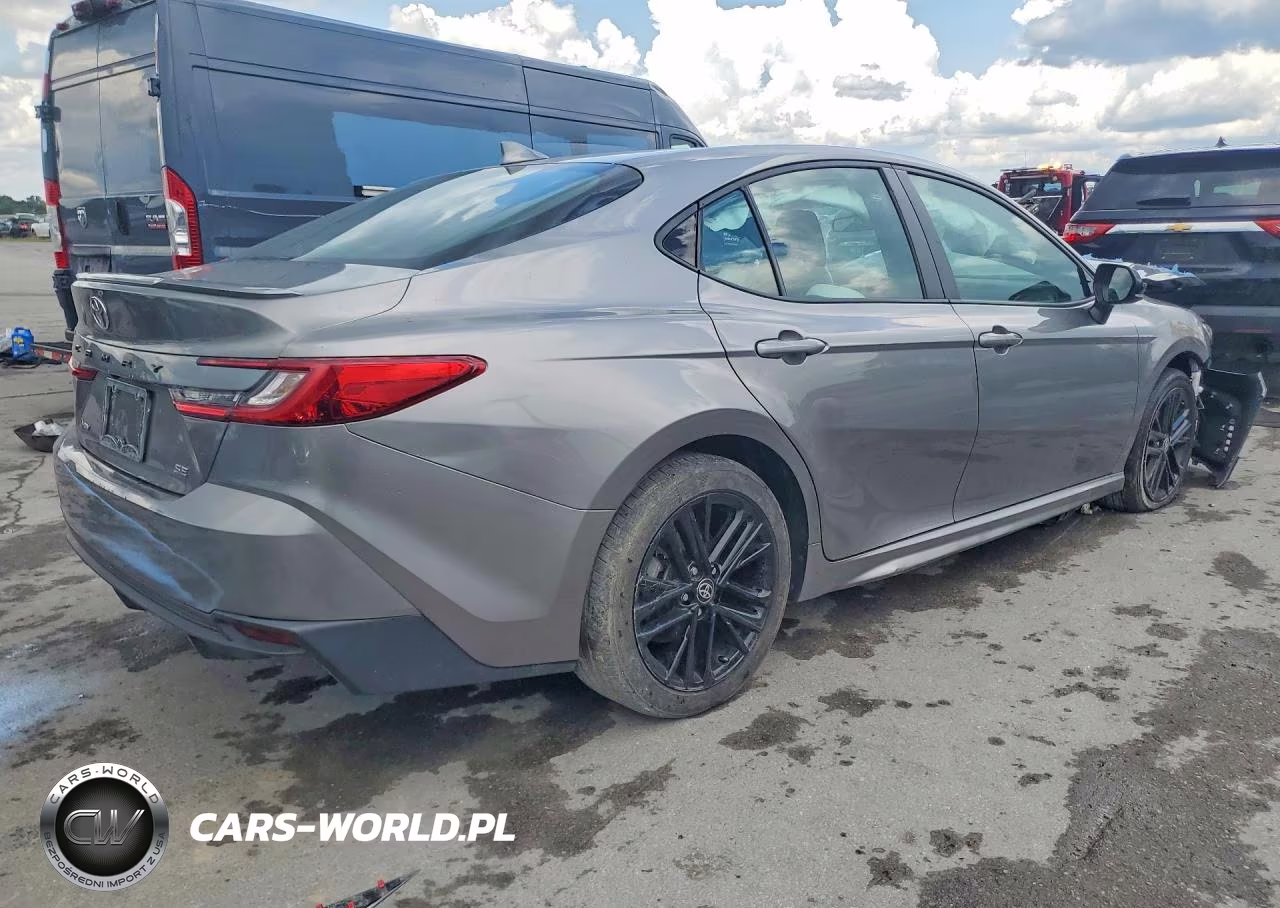 2025 Toyota Camry Xse VIN:4T1DAACK8SU549566 - 3