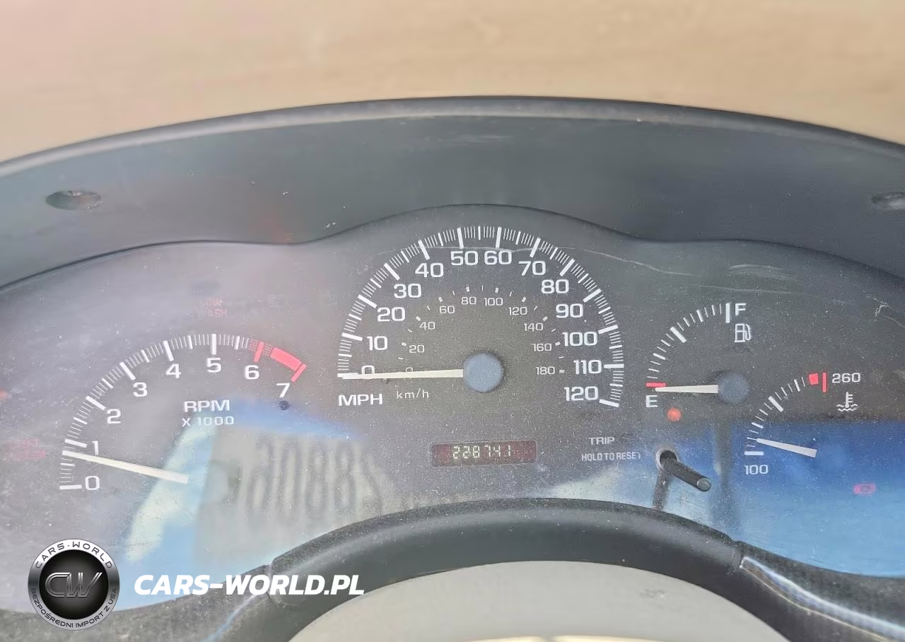 2003 Chevrolet Malibu VIN:1G1ND52J53M503560 - 9