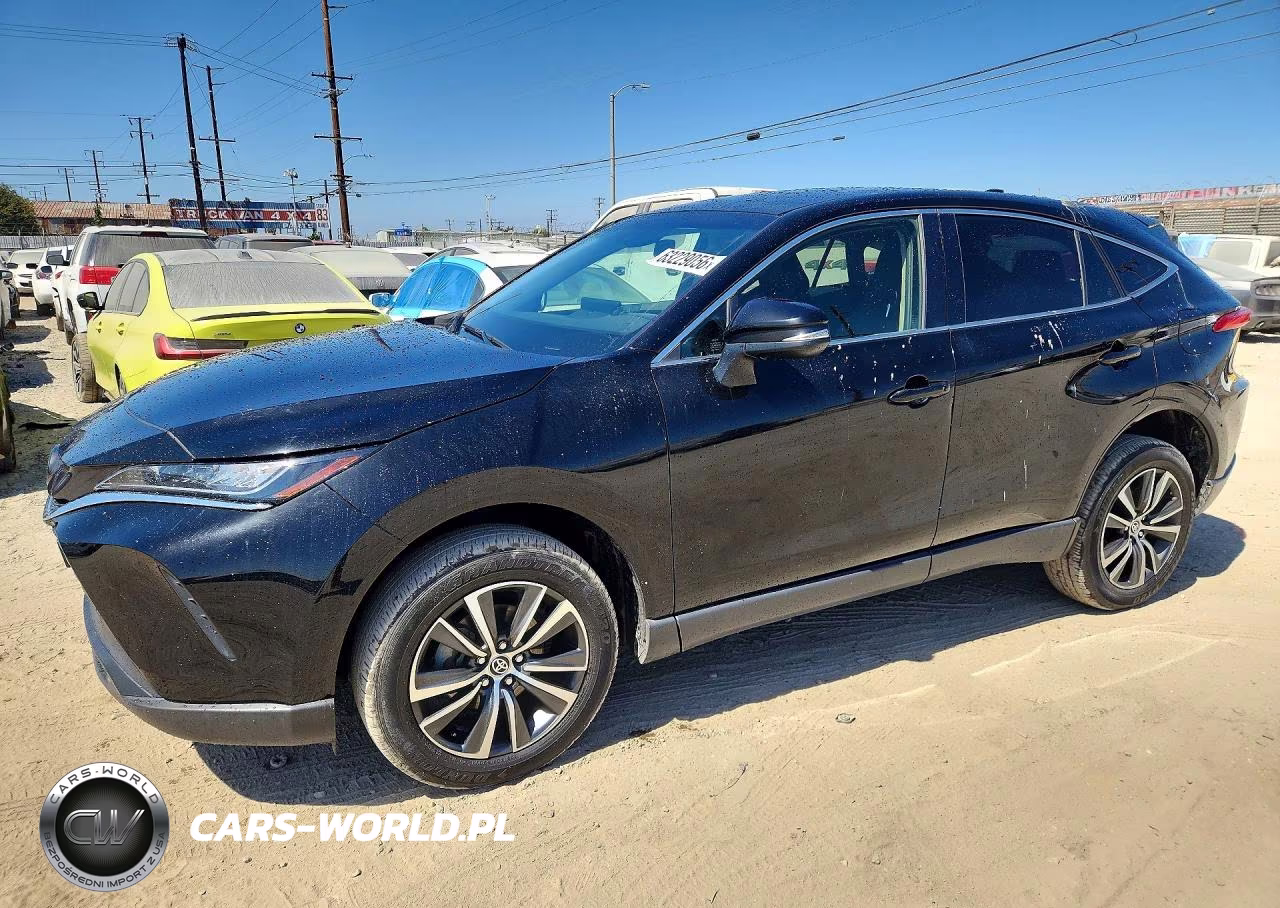2022 Toyota Venza Le – zdjęcie 1 z 13