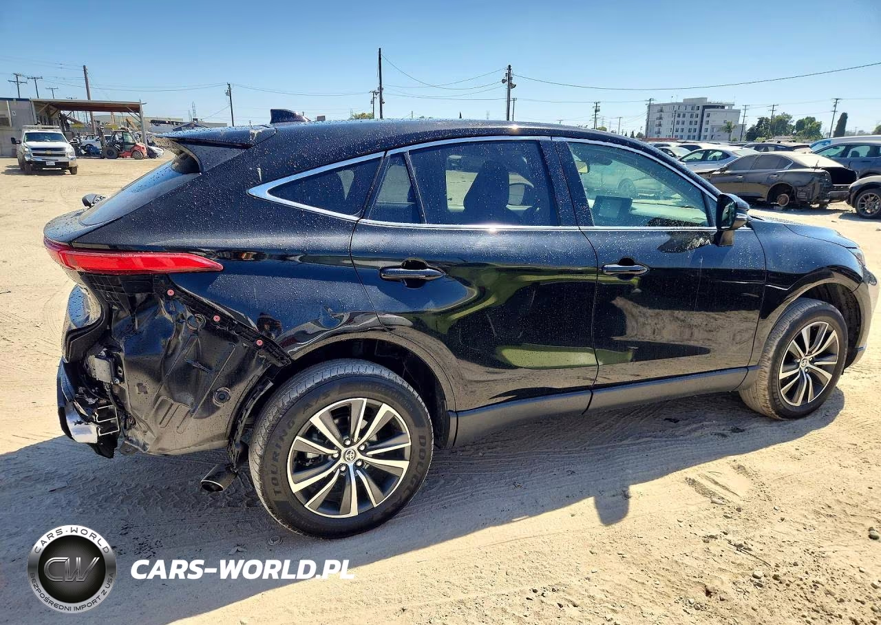 2022 Toyota Venza Le VIN:JTEAAAAH6NJ101911 - 3