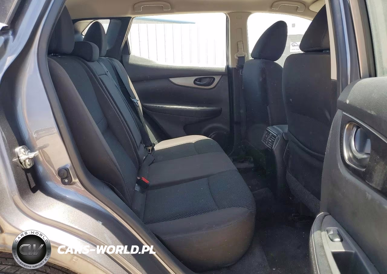 2019 Nissan Rogue Sport S VIN:JN1BJ1CPXKW527857 - 11