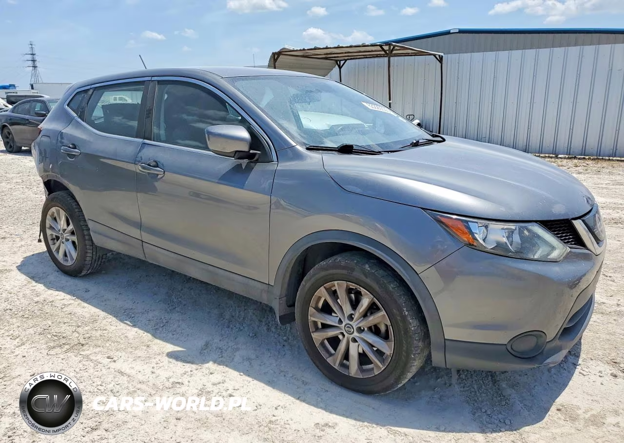 2019 Nissan Rogue Sport S VIN:JN1BJ1CPXKW527857 - 4