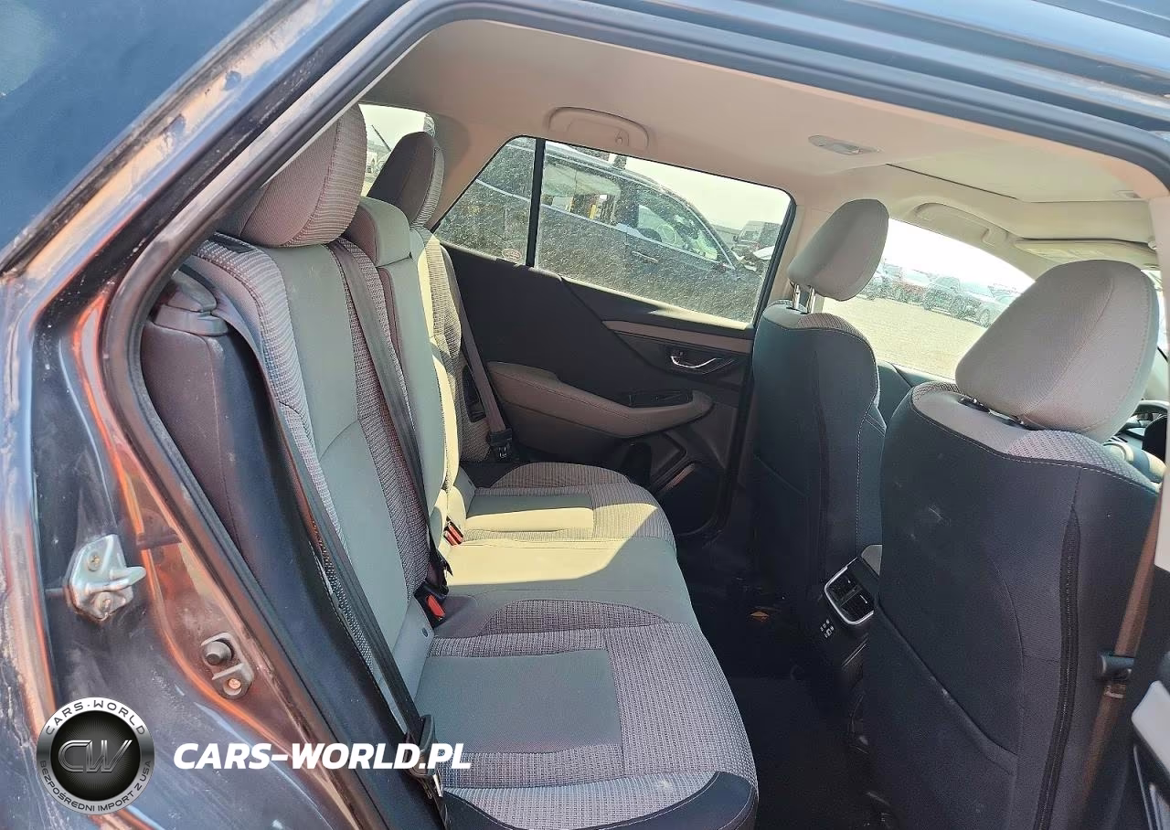2024 Subaru Outback Premium VIN:4S4BTAFC0R3120010 - 10