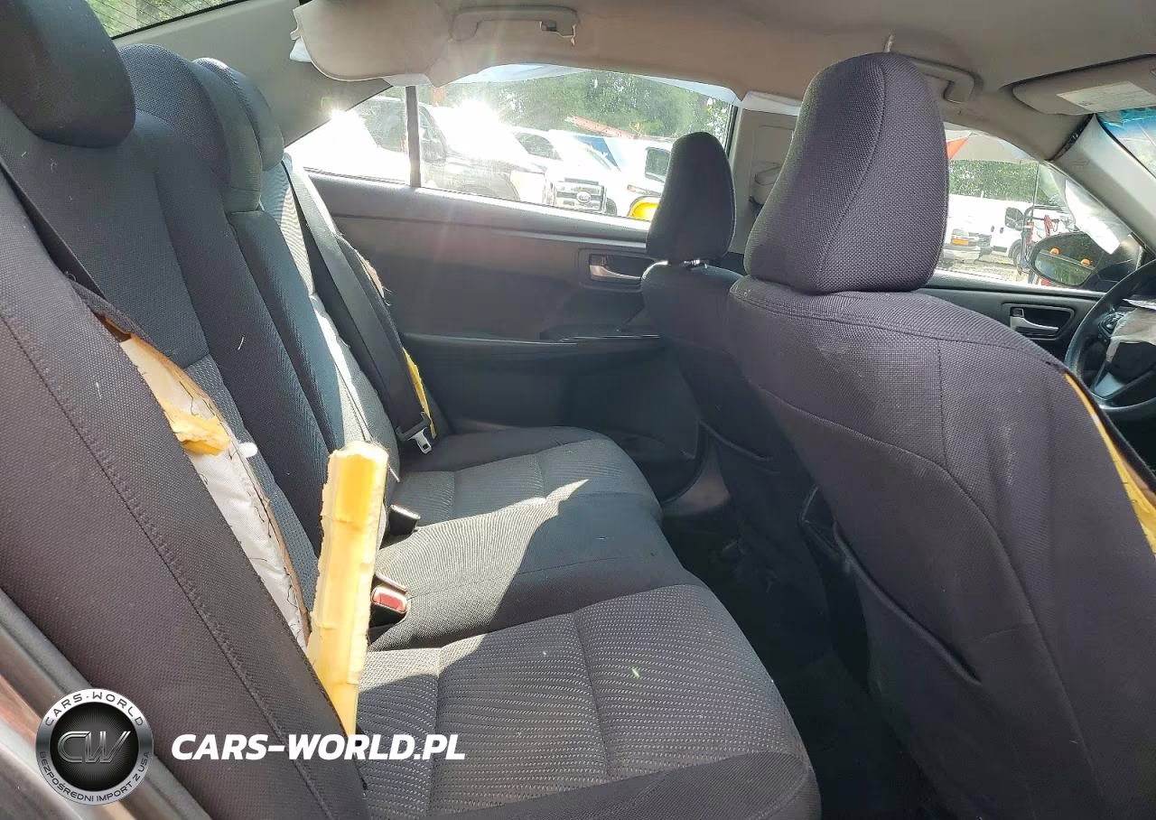 2017 Toyota Camry Le VIN:4T1BF1FK4HU717426 - 10
