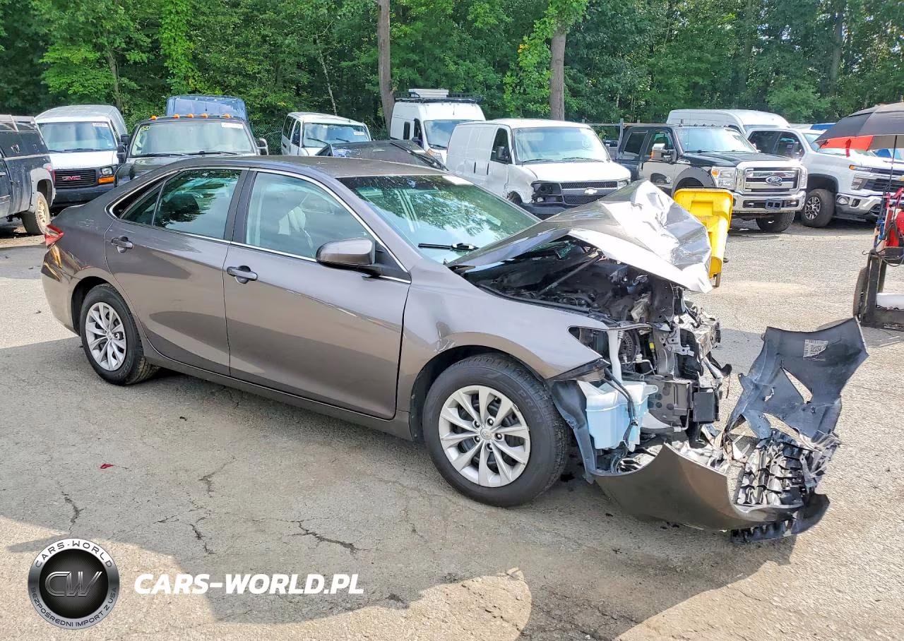 2017 Toyota Camry Le VIN:4T1BF1FK4HU717426 - 4