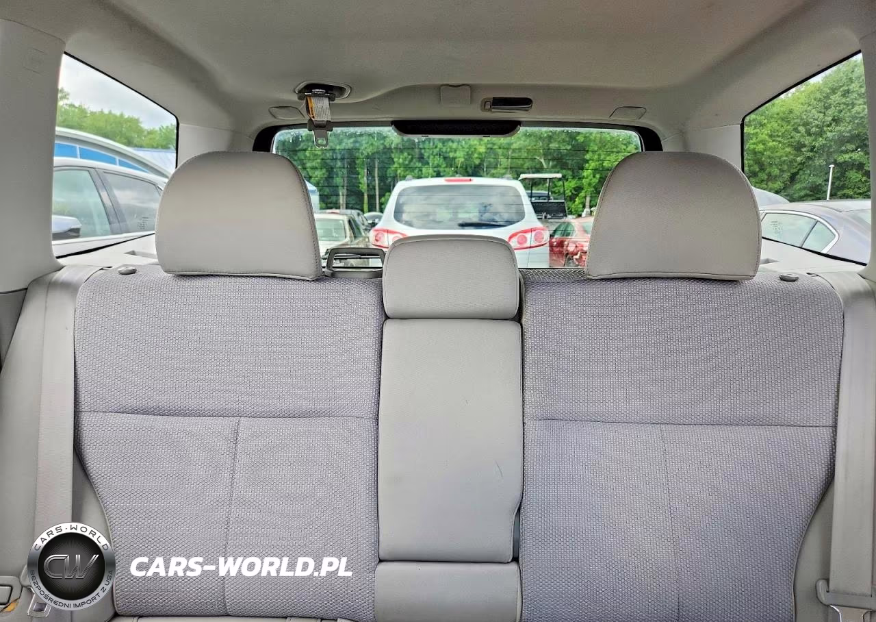 2013 Subaru Forester 2.5X Premium VIN:JF2SHADCXDH443924 - 10
