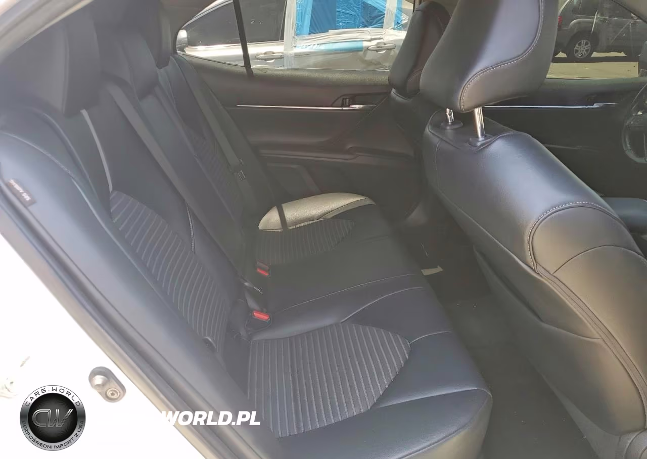 2021 Toyota Camry Se VIN:4T1G11AK5MU576162 - 10