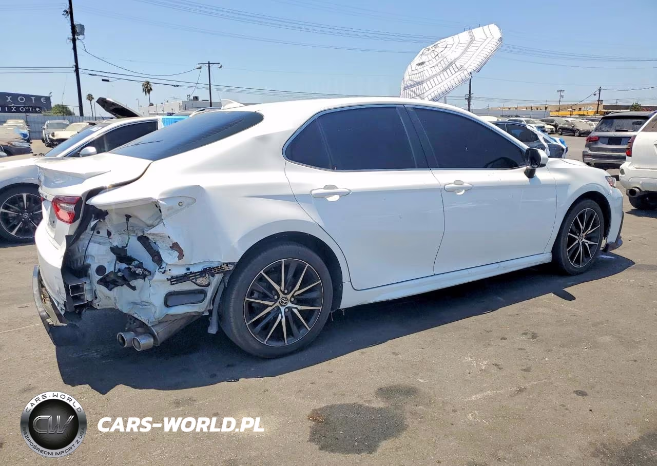 2021 Toyota Camry Se VIN:4T1G11AK5MU576162 - 3