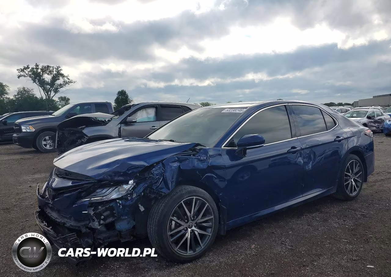2023 Toyota Camry Xle