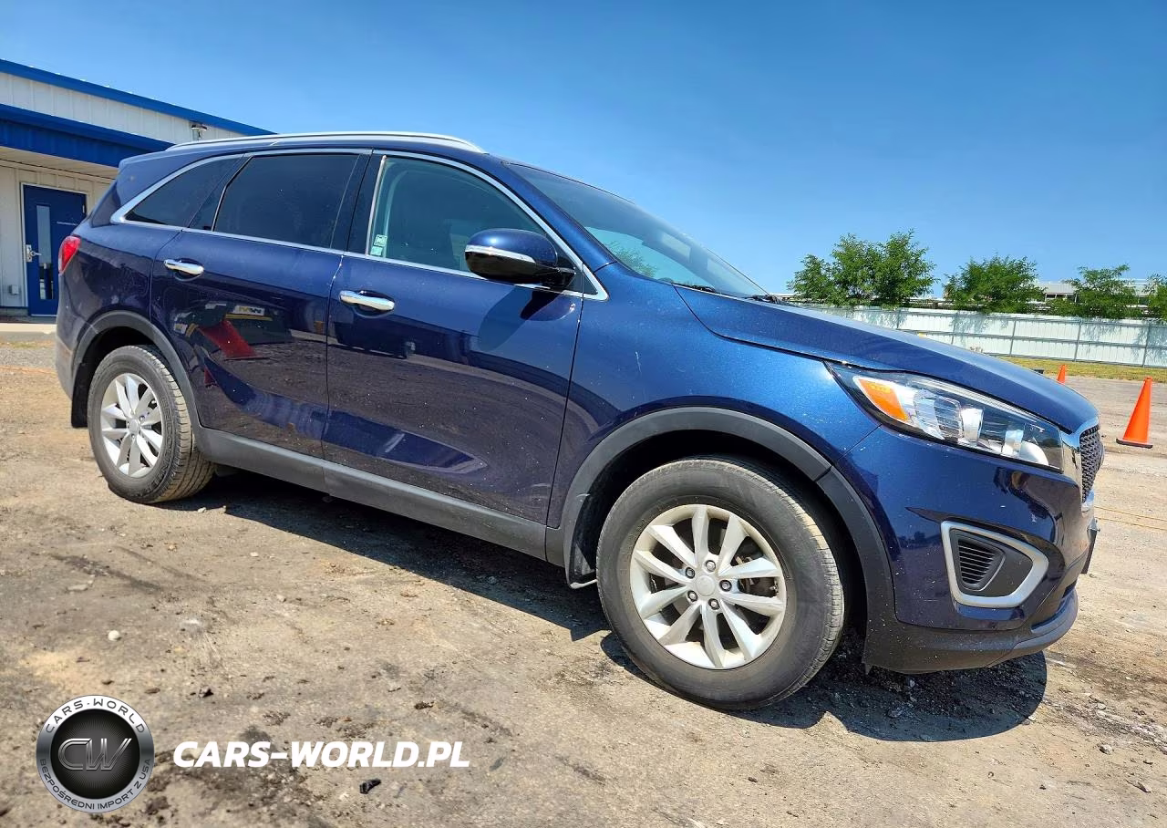 2016 Kia Sorento Lx VIN:5XYPG4A32GG122888 - 4