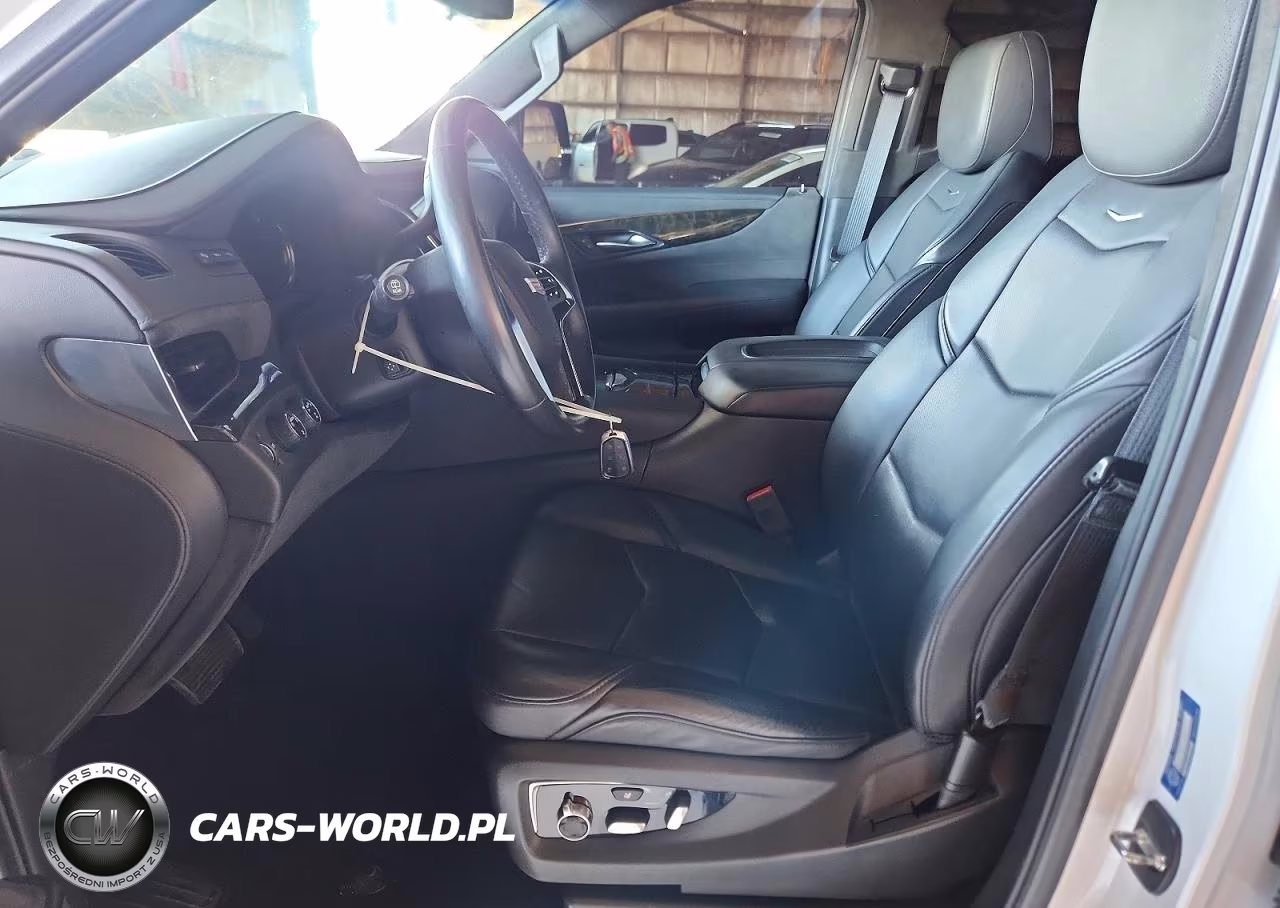 2018 Cadillac Escalade Platinum VIN:1GYS4DKJ8JR256369 - 7