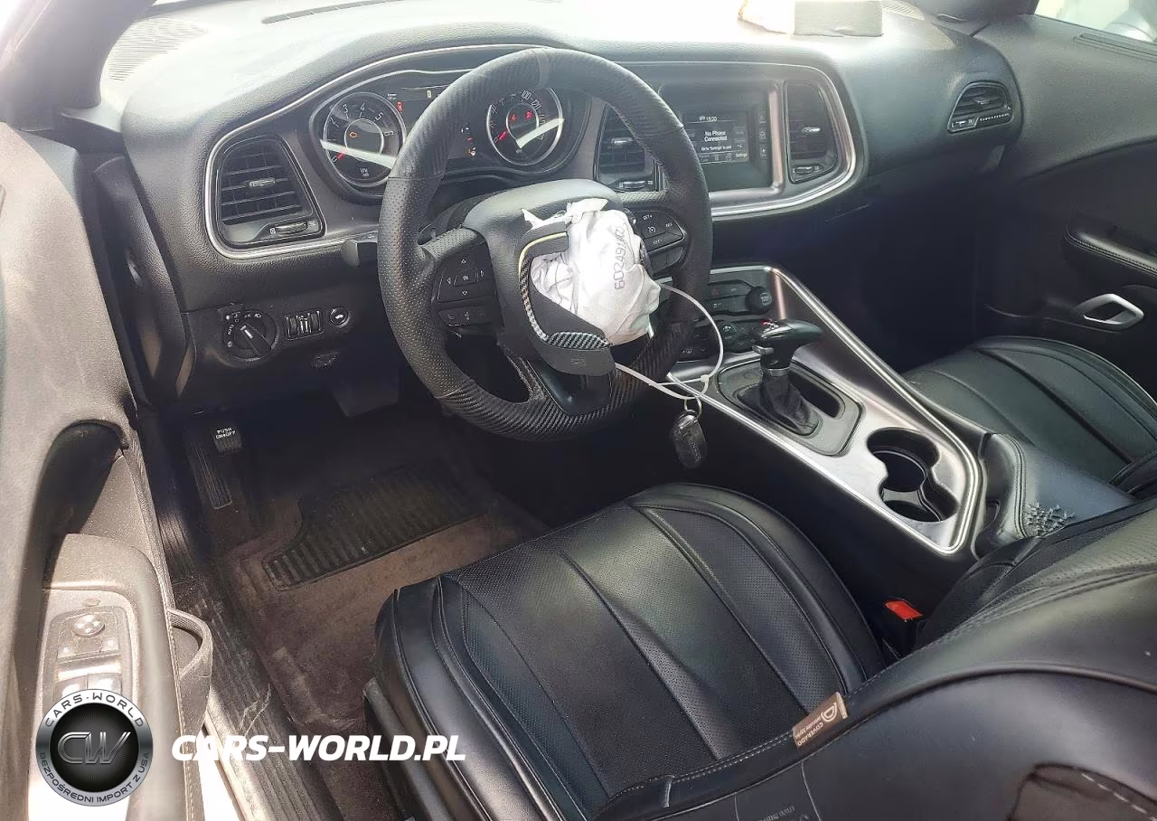 2015 Dodge Challenger Sxt VIN:2C3CDZAG6FH811392 - 8
