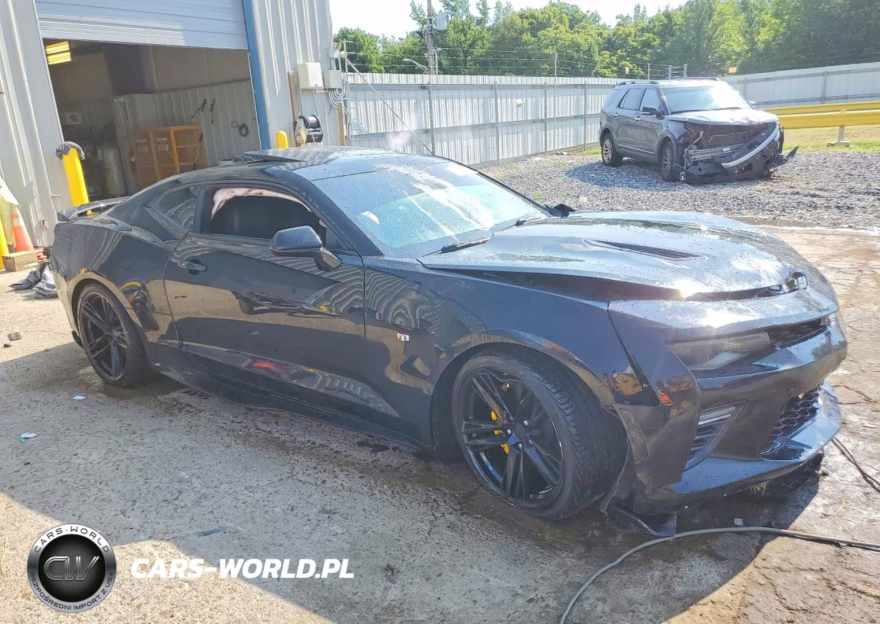2016 Chevrolet Camaro Ss VIN:1G1FH1R76G0175400 - 4