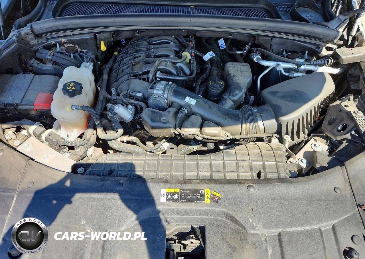 2025 Jeep Grand Cherokee Laredo VIN:1C4RJHAG2S8699425 - 12