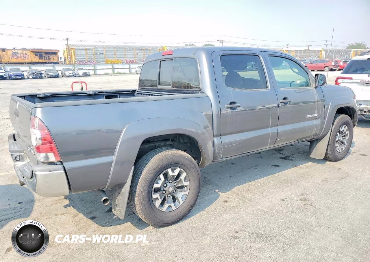 2010 Toyota Tacoma V6 VIN:3TMLU4ENXAM038914 - 3