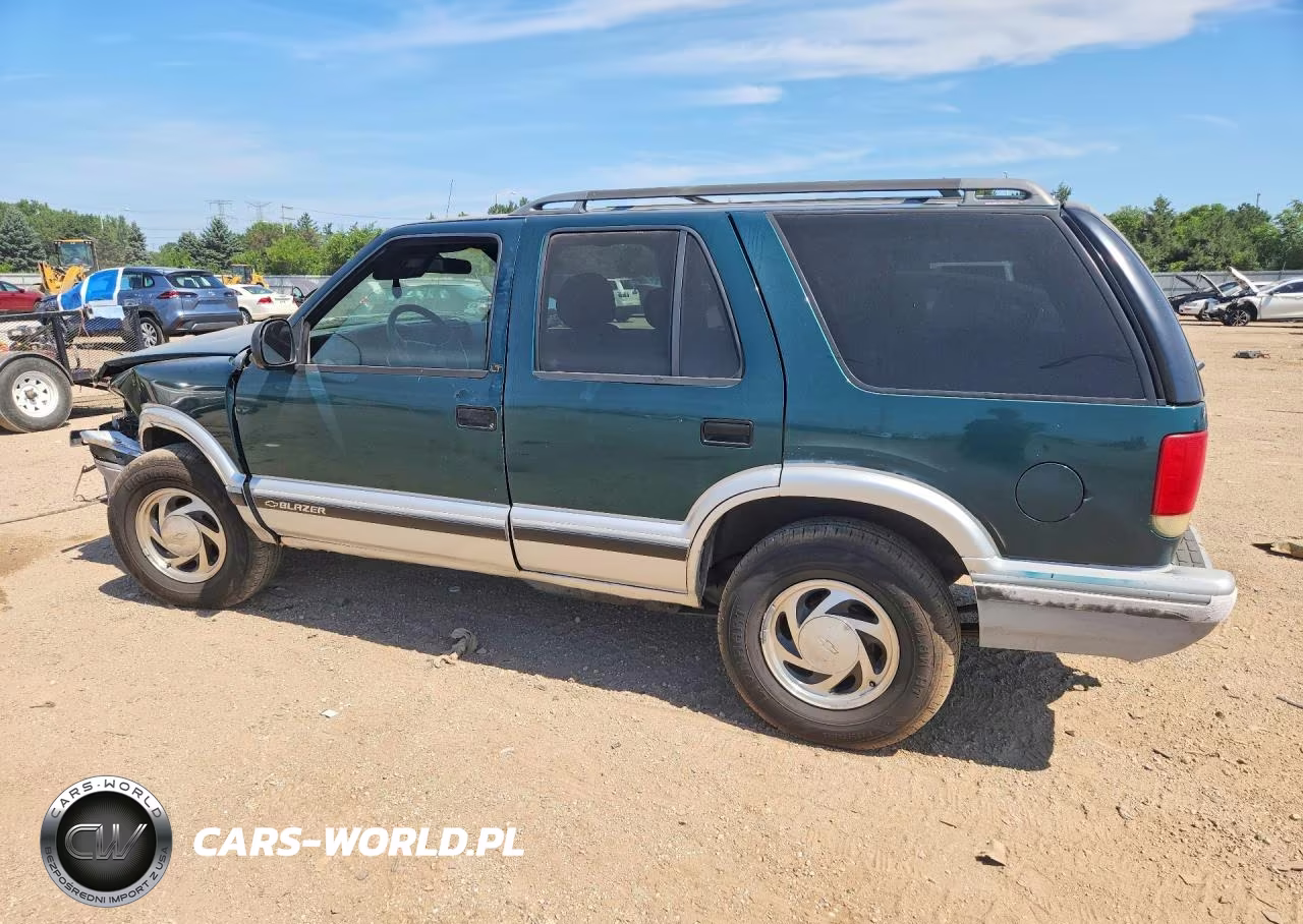 1997 Chevrolet Blazer VIN:1GNDT13W4V2189737 - 2
