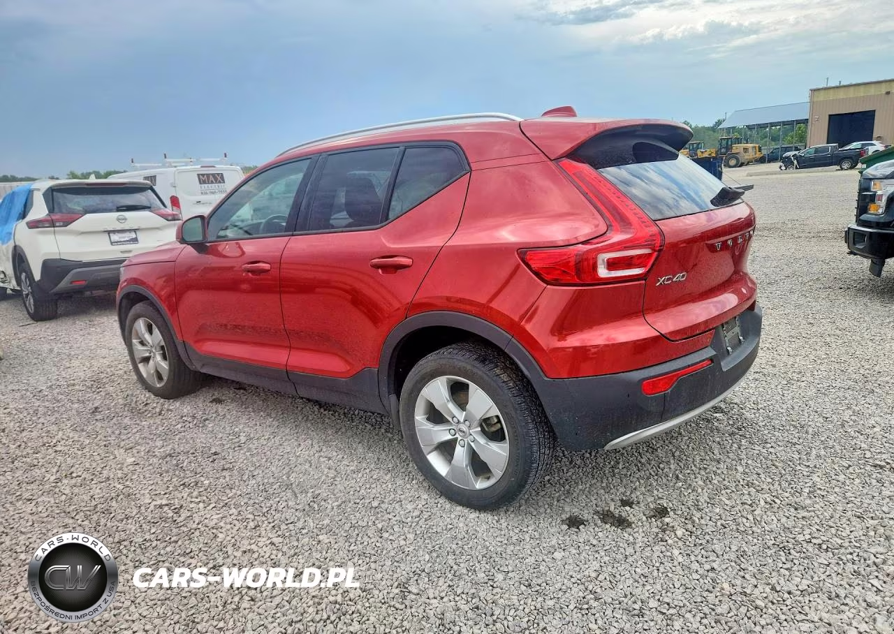 2022 Volvo Xc40 T4 Momentum VIN:YV4AC2HK0N2717679 - 2