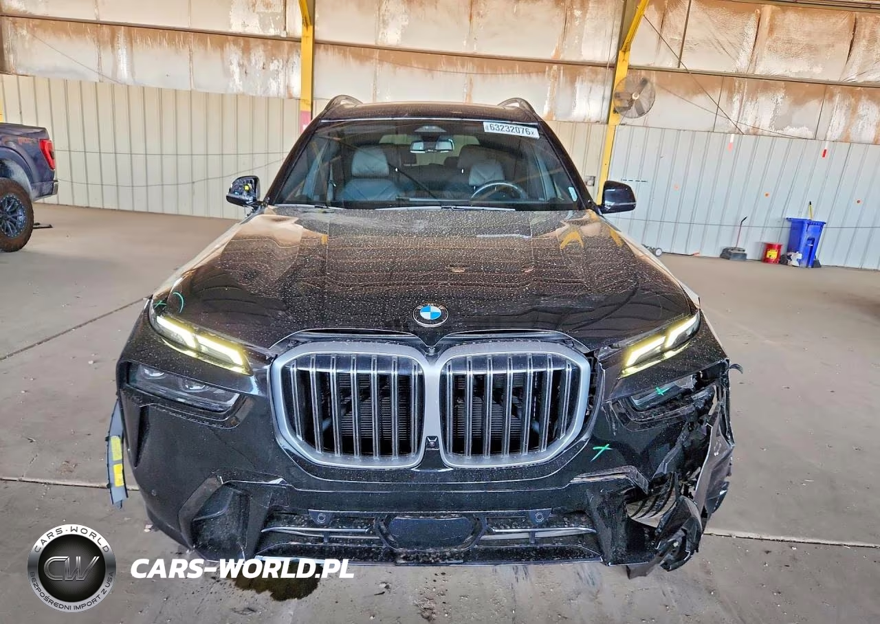 2023 BMW X7 xDrive40I VIN:5UX23EM07P9P99996 - 5