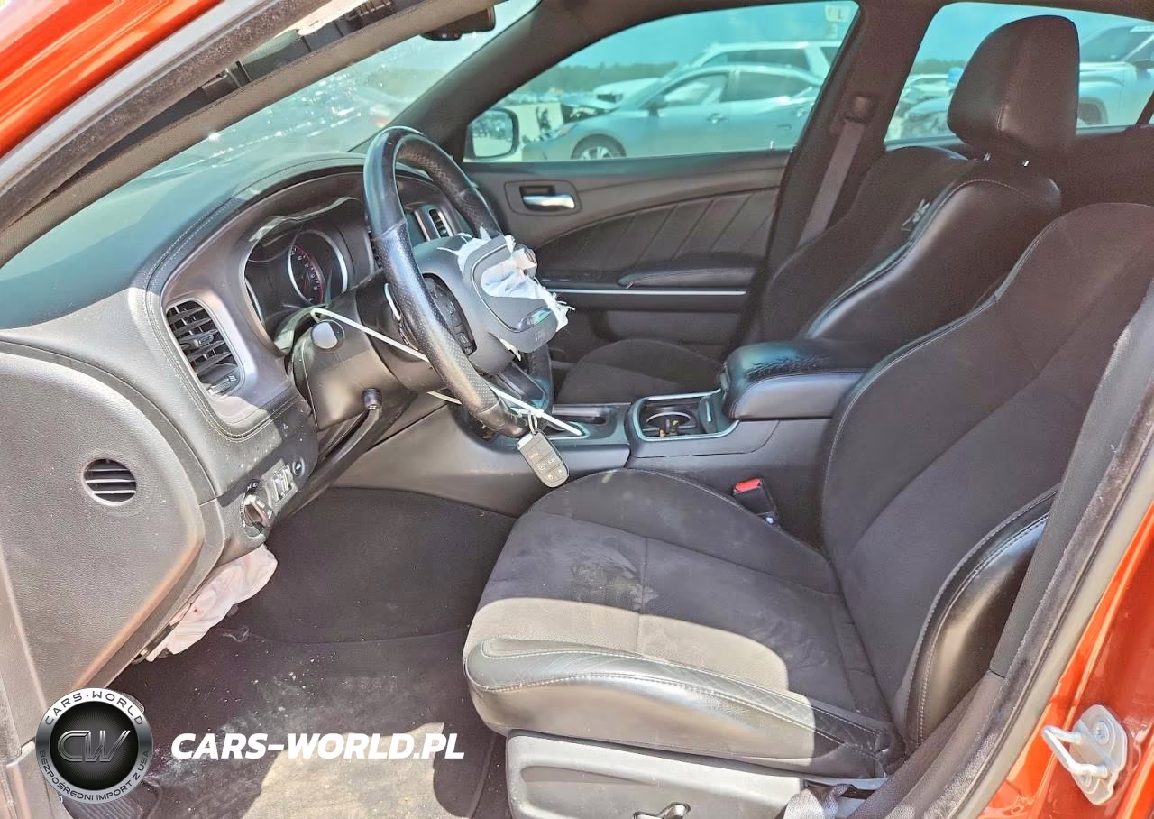 2023 Dodge Charger Scat Pack VIN:2C3CDXGJ6PH523848 - 7