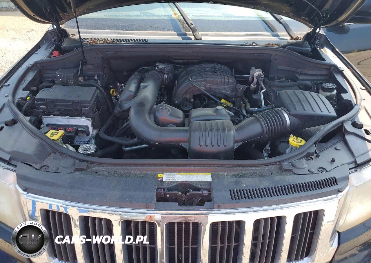 2012 Jeep Grand Cherokee Laredo VIN:1C4RJEAG9CC194642 - 11