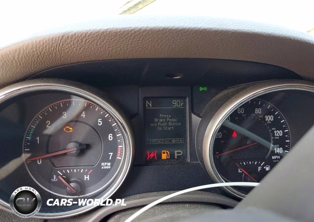 2012 Jeep Grand Cherokee Laredo VIN:1C4RJEAG9CC194642 - 9