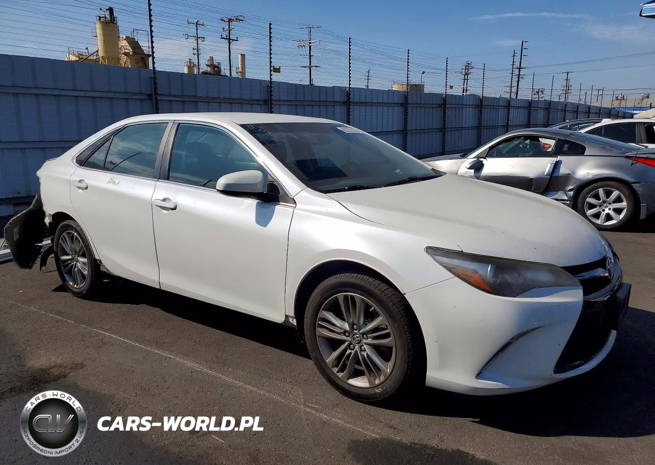 2017 Toyota Camry Se VIN:4T1BF1FK8HU427545 - 4