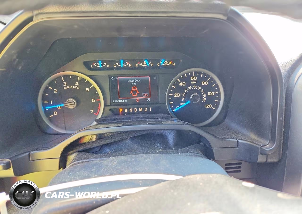 2016 Ford F150 Supercrew VIN:1FTEW1CP3GFC65621 - 9