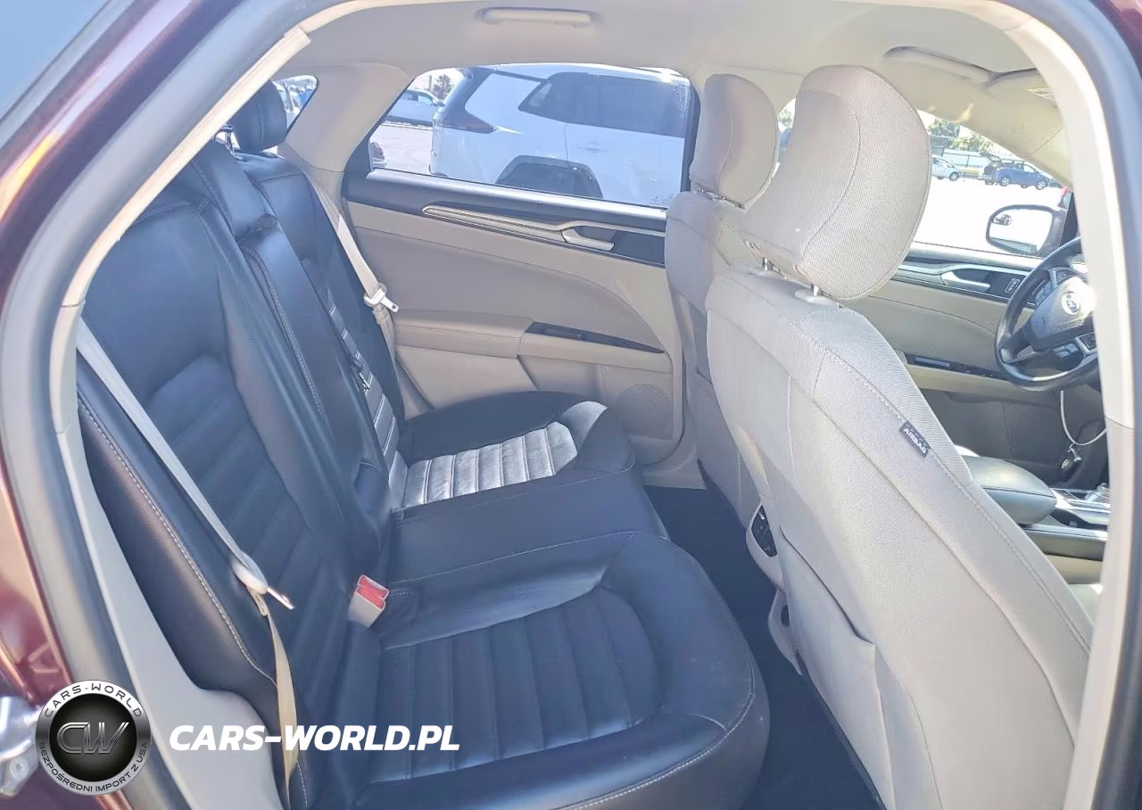 2017 Ford Fusion Se VIN:3FA6P0HD8HR294990 - 10