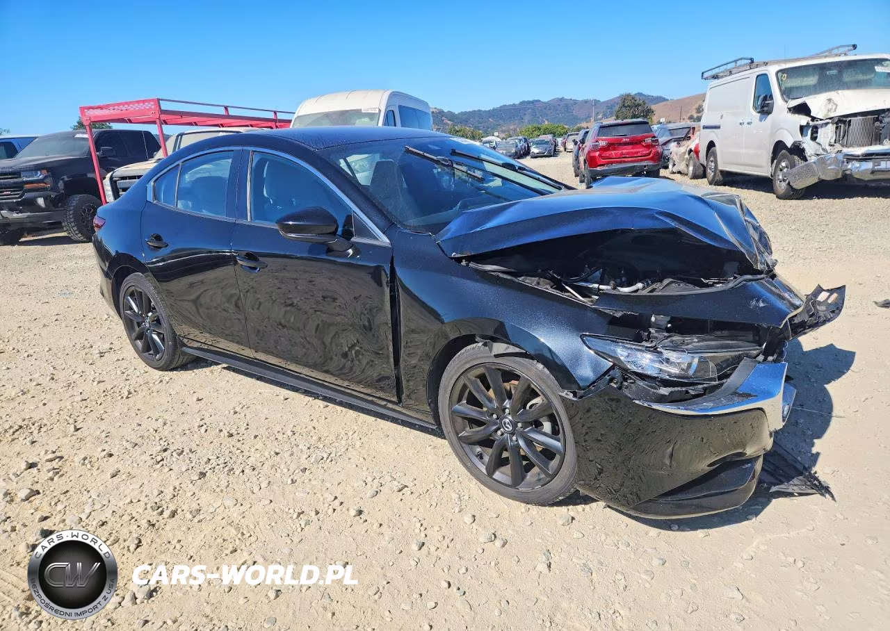 2019 Mazda 3 Preferred VIN:JM1BPBDM8K1116346 - 4
