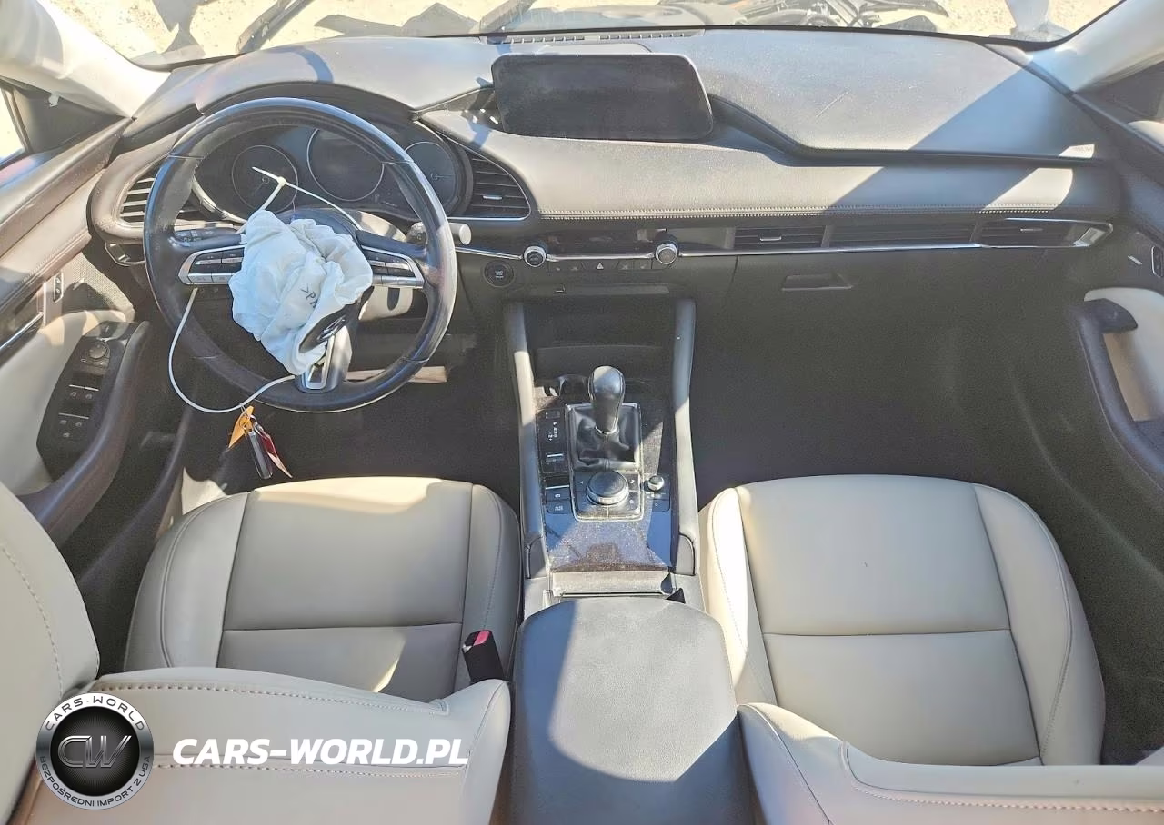 2019 Mazda 3 Preferred VIN:JM1BPBDM8K1116346 - 8