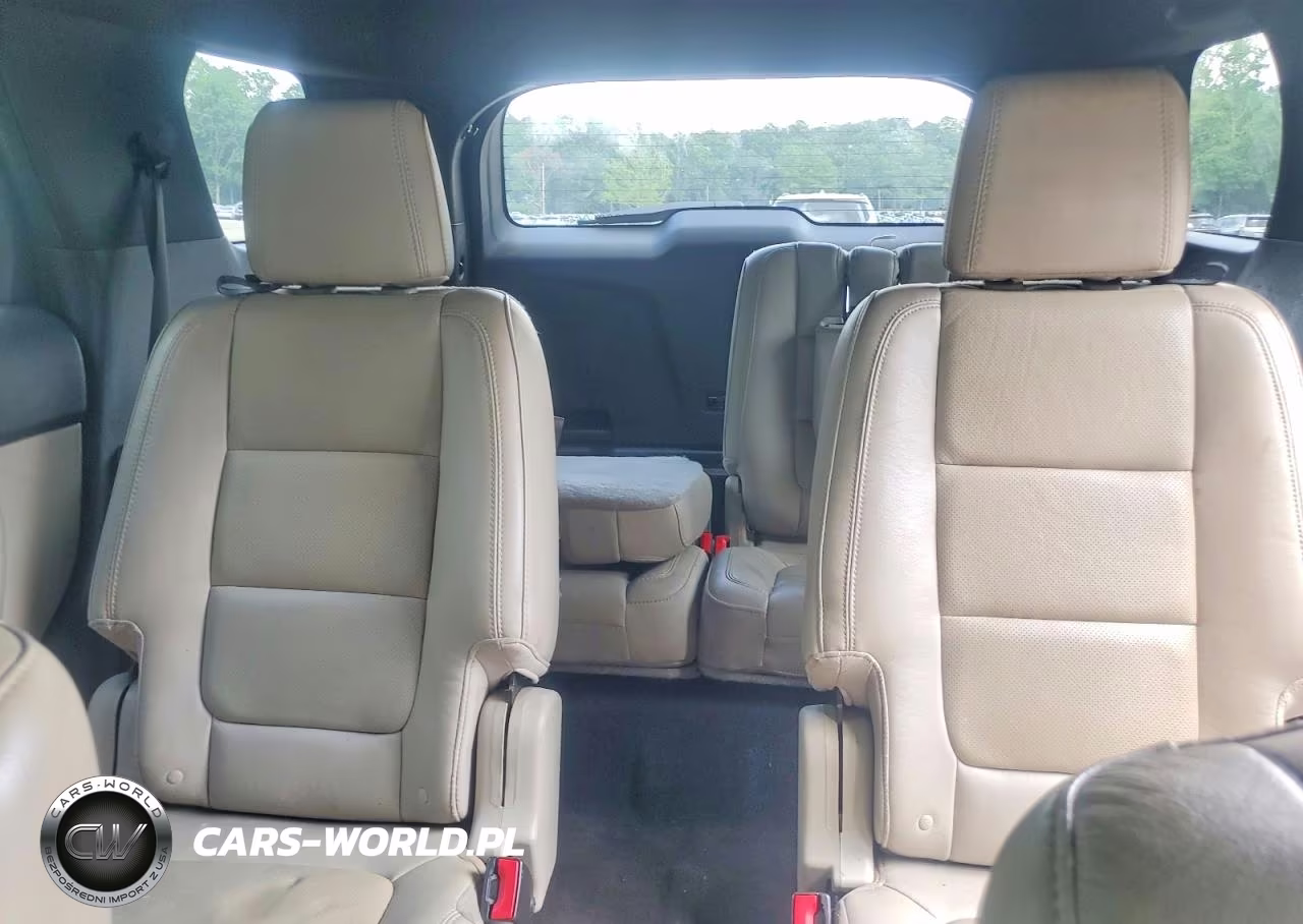 2015 Ford Explorer Limited VIN:1FM5K7F84FGB55796 - 10