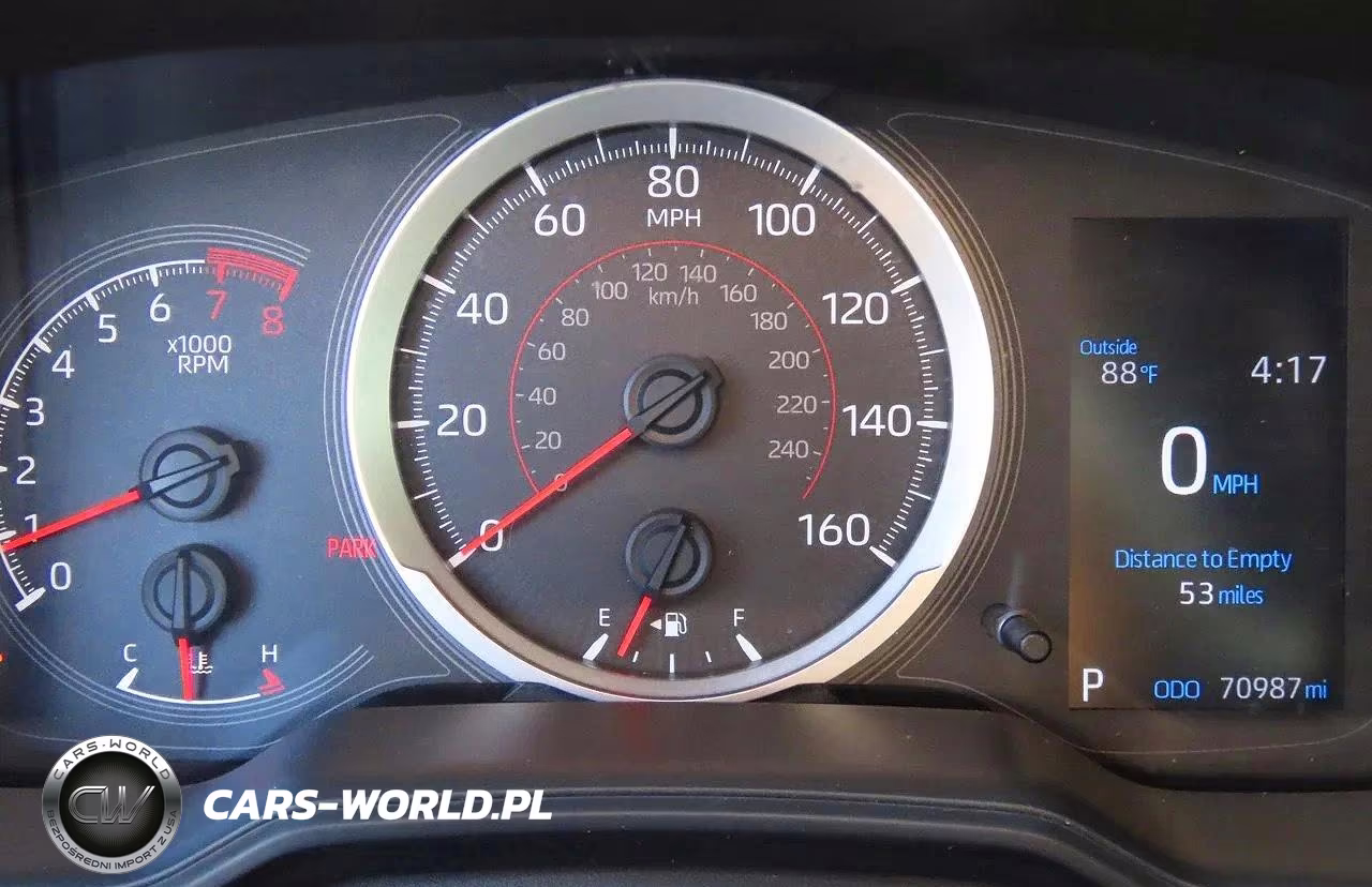 2021 Toyota Corolla VIN:JTDS4MCE5MJ060268 - 8