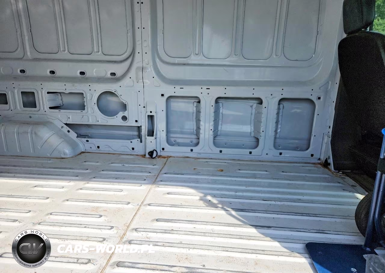 2025 Ford Transit T-250 VIN:1FTBR1X86SKB11238 - 11