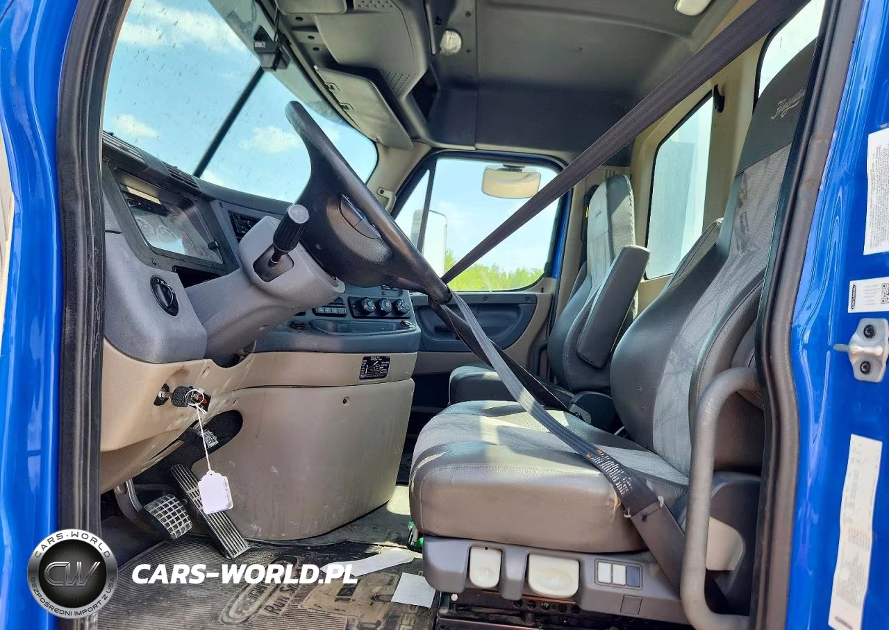 2017 Freightliner Cascadia 113 Semi Truck VIN:1FUJGBDV2HLJG5497 - 7