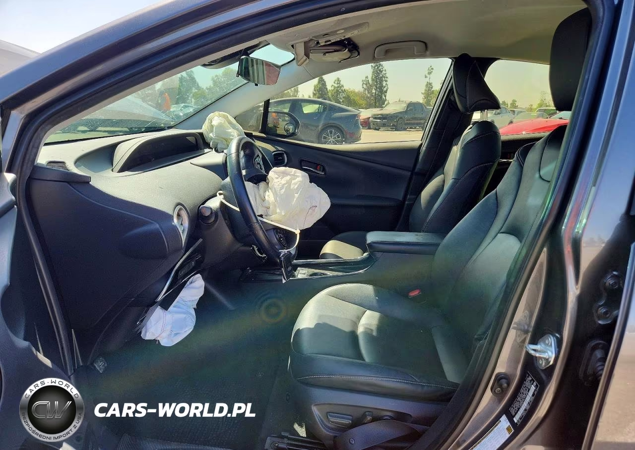 2020 Toyota Prius Prime Xle VIN:JTDKARFP4L3143695 - 7