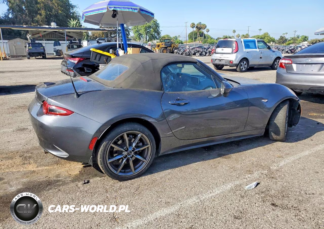 2016 Mazda Mx-5 Miata Grand Touring VIN:JM1NDAD72G0101946 - 3