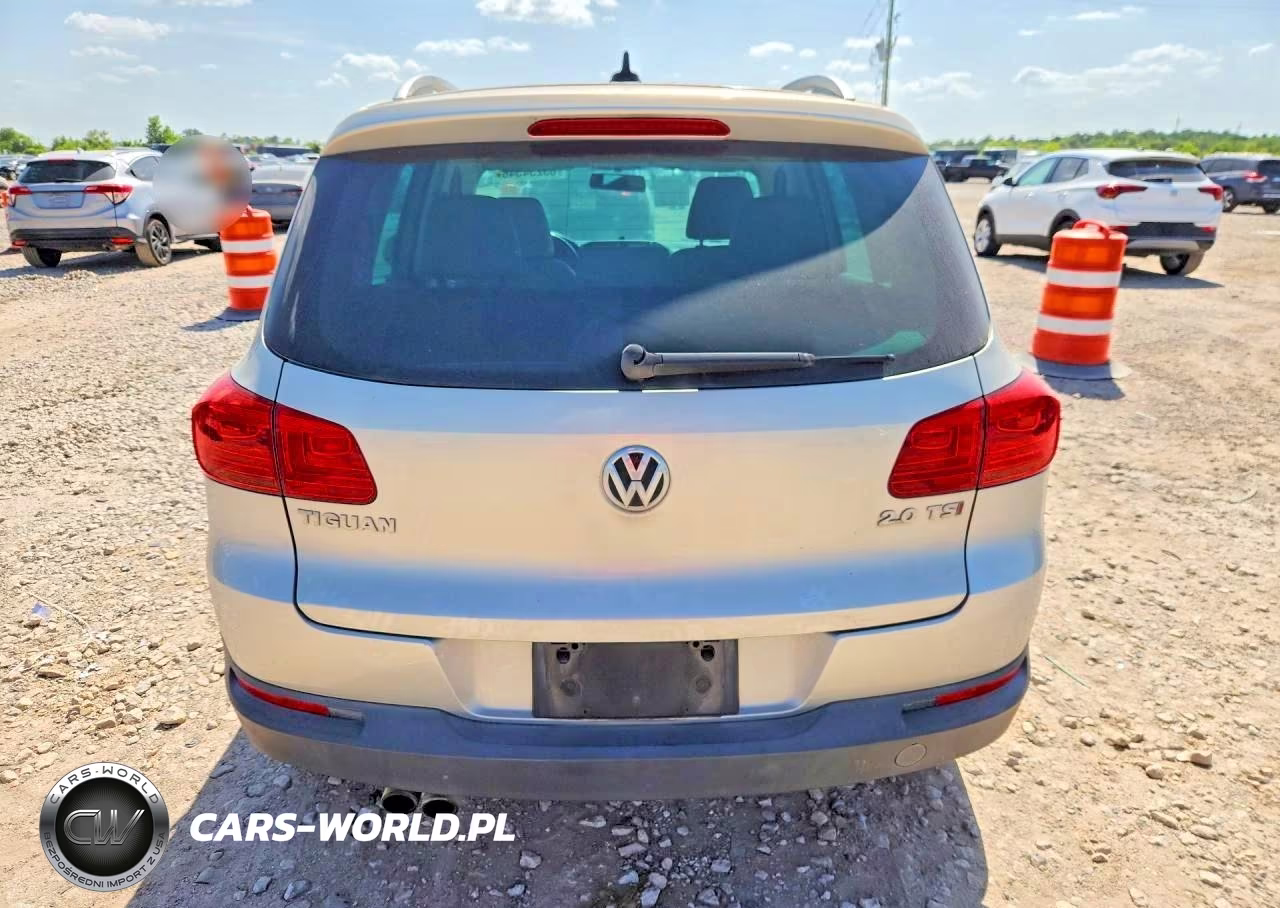 2015 Volkswagen Tiguan S VIN:WVGAV7AX0FW563125 - 6