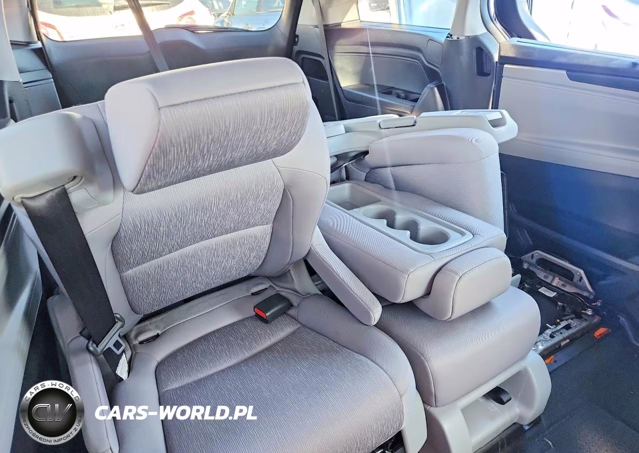 2018 Honda Odyssey Ex VIN:5FNRL6H50JB110728 - 11