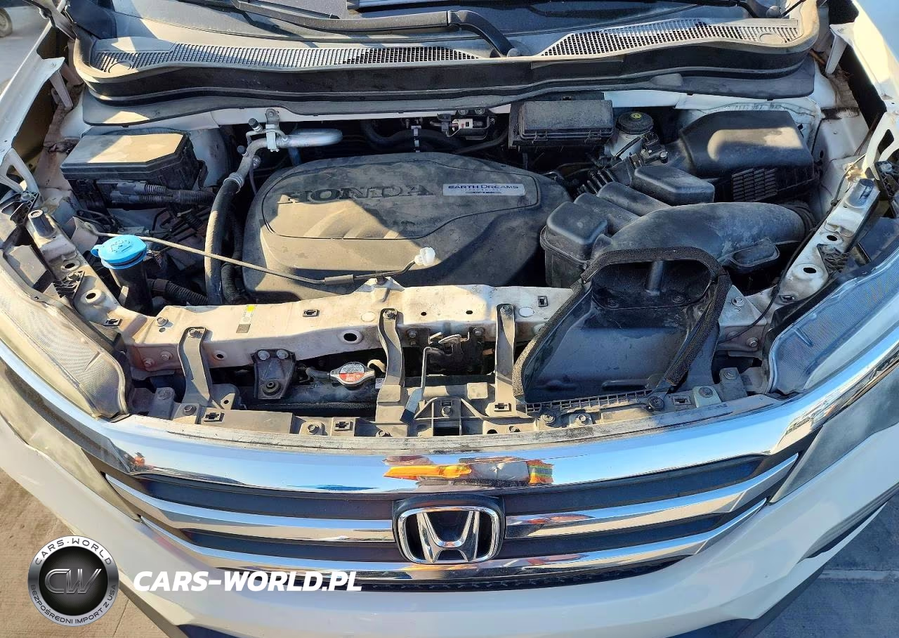 2018 Honda Pilot Lx VIN:5FNYF5H16JB010773 - 12