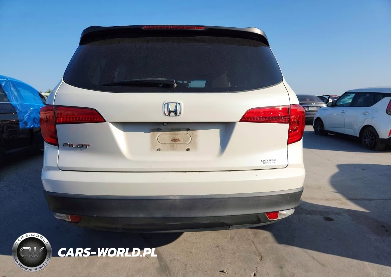 2018 Honda Pilot Lx VIN:5FNYF5H16JB010773 - 6