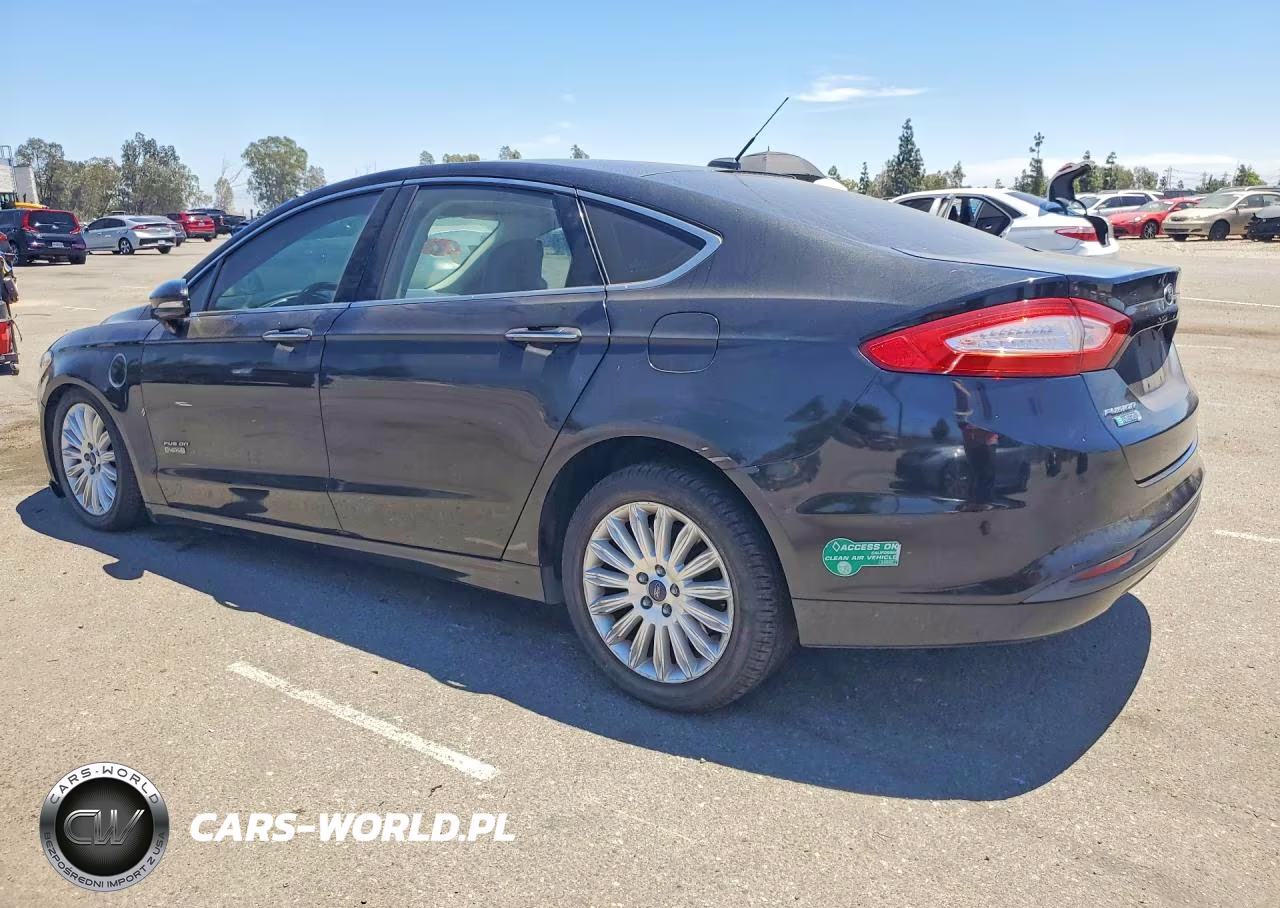 2015 Ford Fusion Se Phev VIN:3FA6P0PU8FR128192 - 2