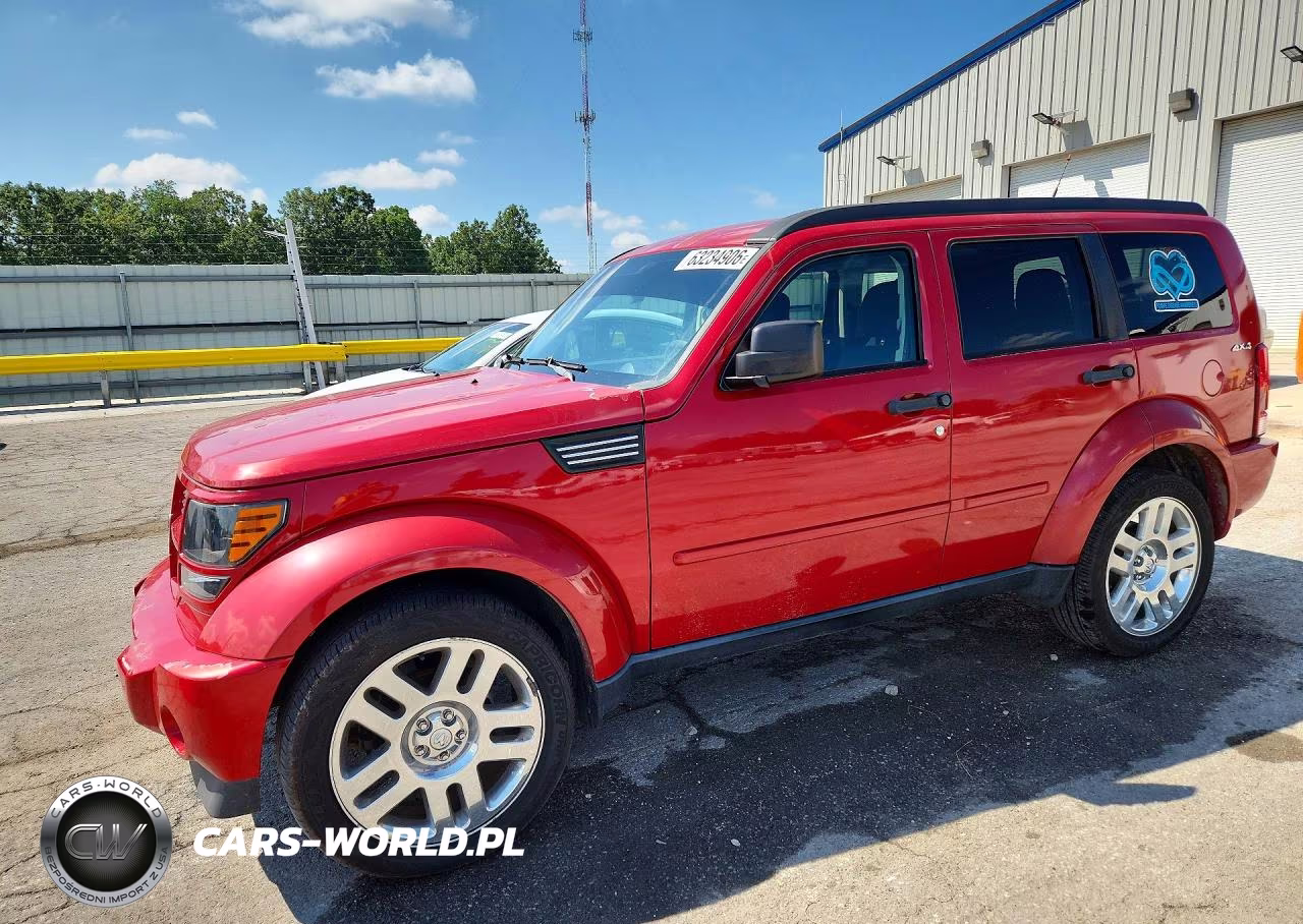 2011 Dodge Nitro Heat VIN:1D4PU4GK5BW568300 - 1