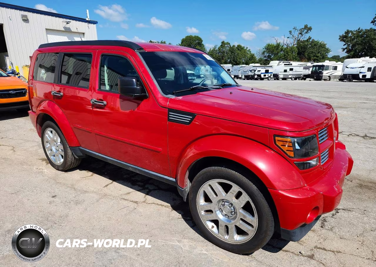 2011 Dodge Nitro Heat VIN:1D4PU4GK5BW568300 - 4