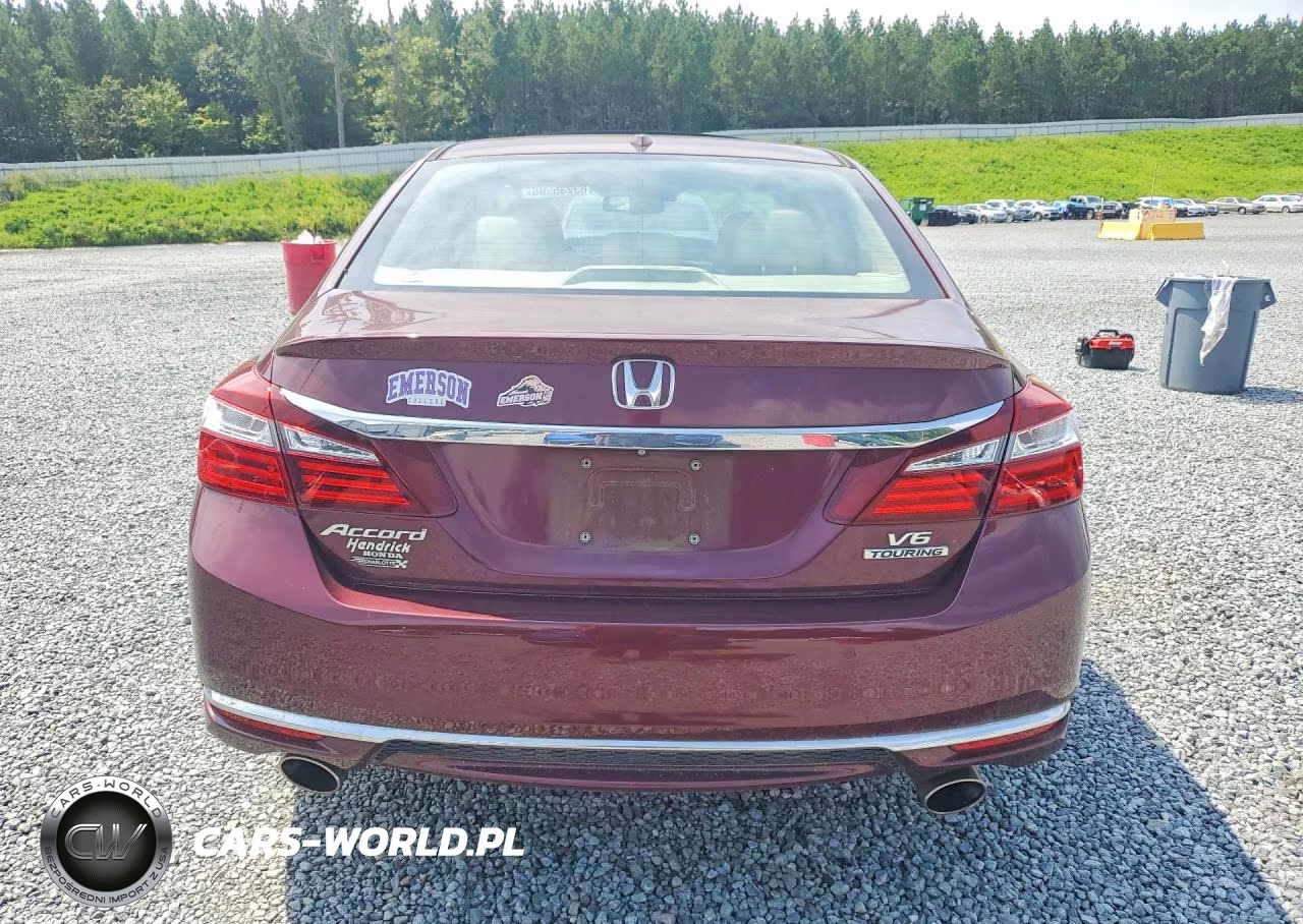 2017 Honda Accord Touring VIN:1HGCR3F98HA041400 - 6