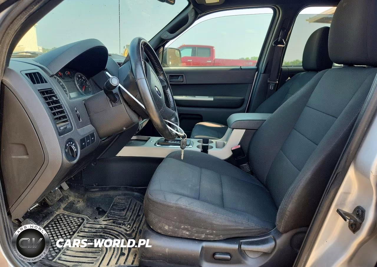 2012 Ford Escape Xlt VIN:1FMCU0D7XCKA72580 - 7
