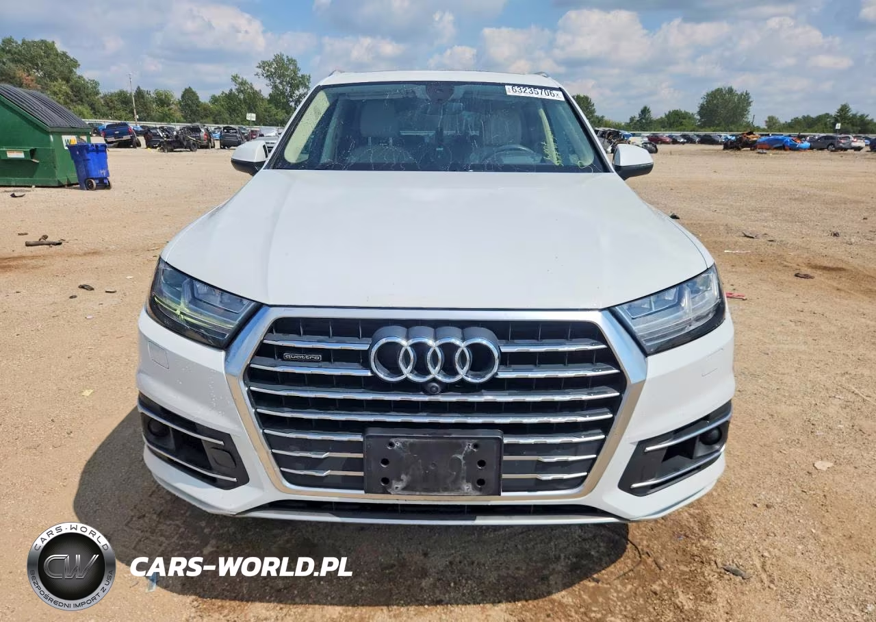 2018 Audi Q7 Prestige VIN:WA1VAAF78JD029599 - 5