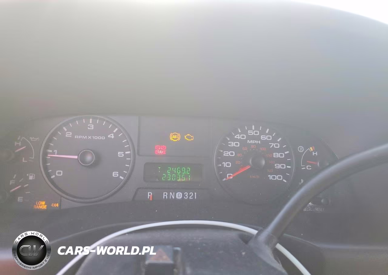 2005 Ford F250 Super Duty VIN:1FTSW21595EA70720 - 9